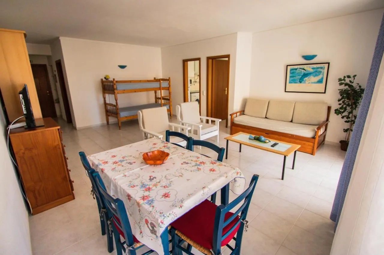 Colmeia- Alojamento Local Armacao de Pera Guest house